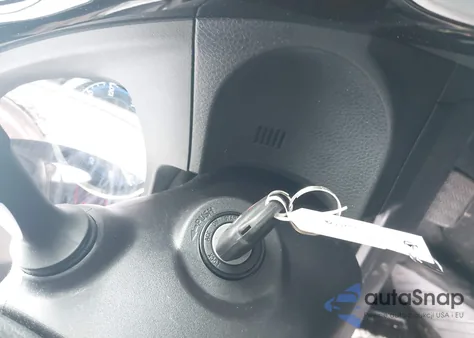 2017 Toyota Corolla Le из США, поврежденный, VIN 2T1BURHE3HC756067